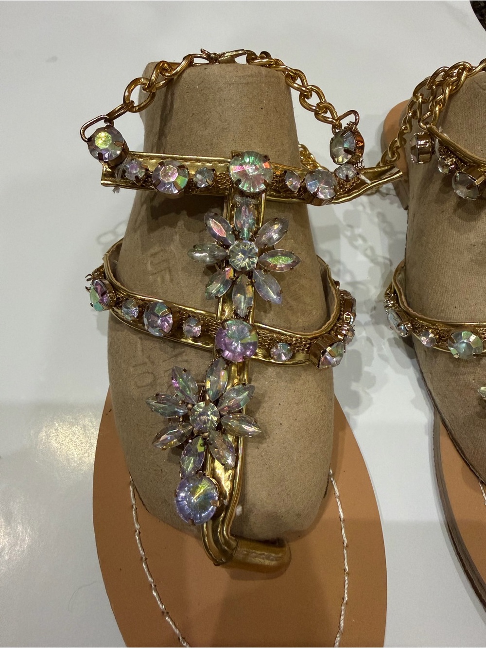 New Genuine Leather Gold Crystal Jeweled Sandals Size 7 - Picture 6 of 7